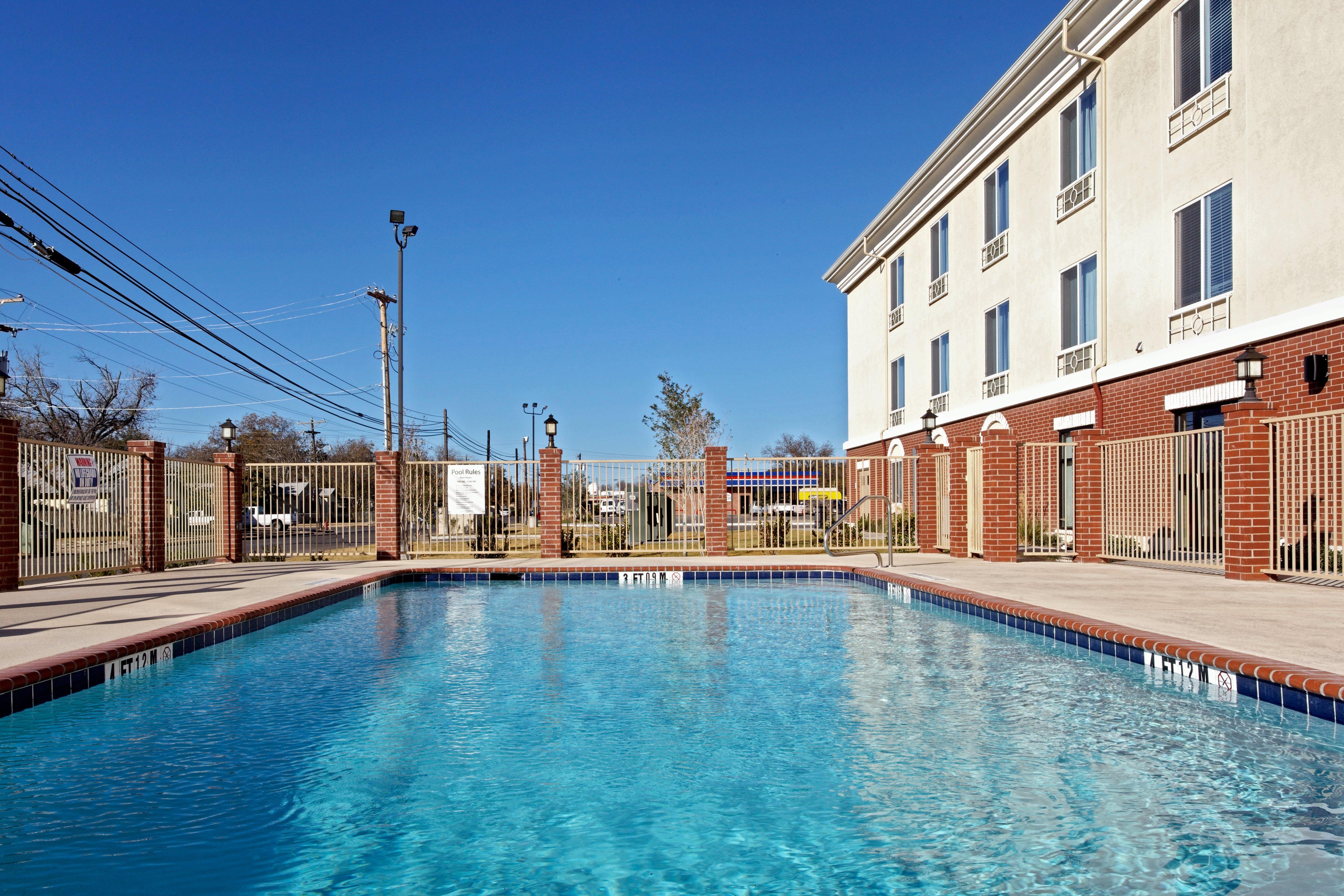 Holiday Inn Express & Suites Ozona By Ihg Dış mekan fotoğraf